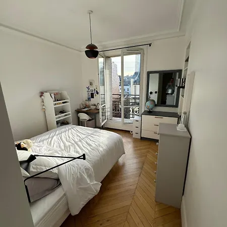Appartamento Beautiful Family - Canal Saint Martin Parigi